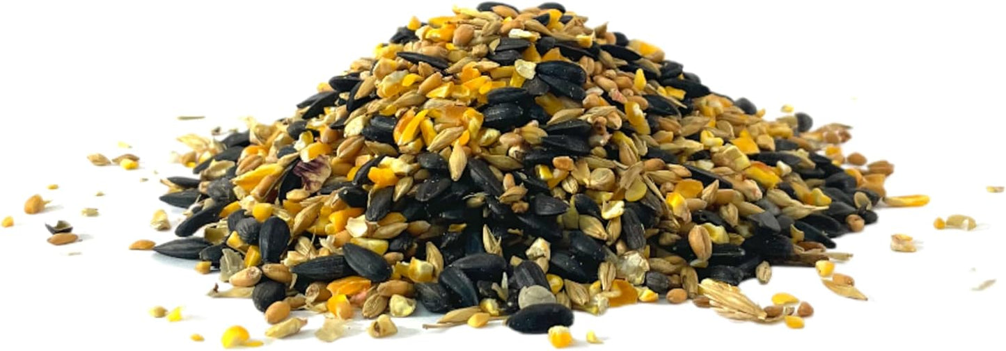 Ernst Grain & Livestock's Bird and Wildlife Feed – Perfect for Birds, Ducks, Squirrels, Turkeys, Rabbits, Geese, and Deer – Non-GMO Wild Animal & Bird Feed for Outside Feeders (46 Pounds)